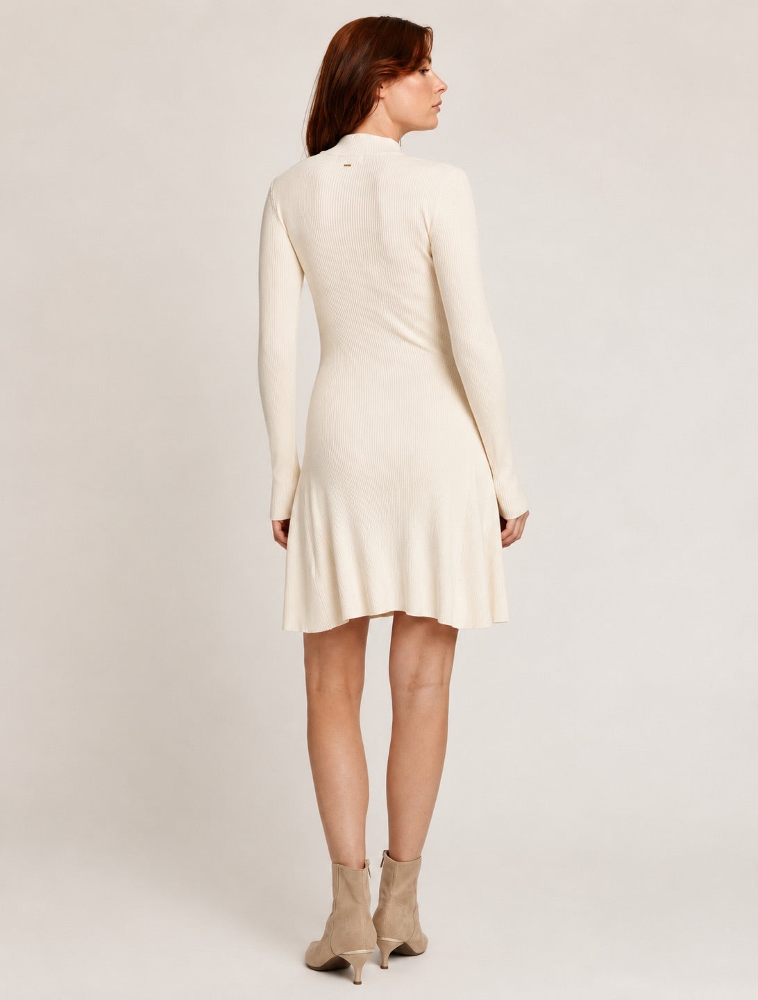 VESTIDO GUESS VAINILLA